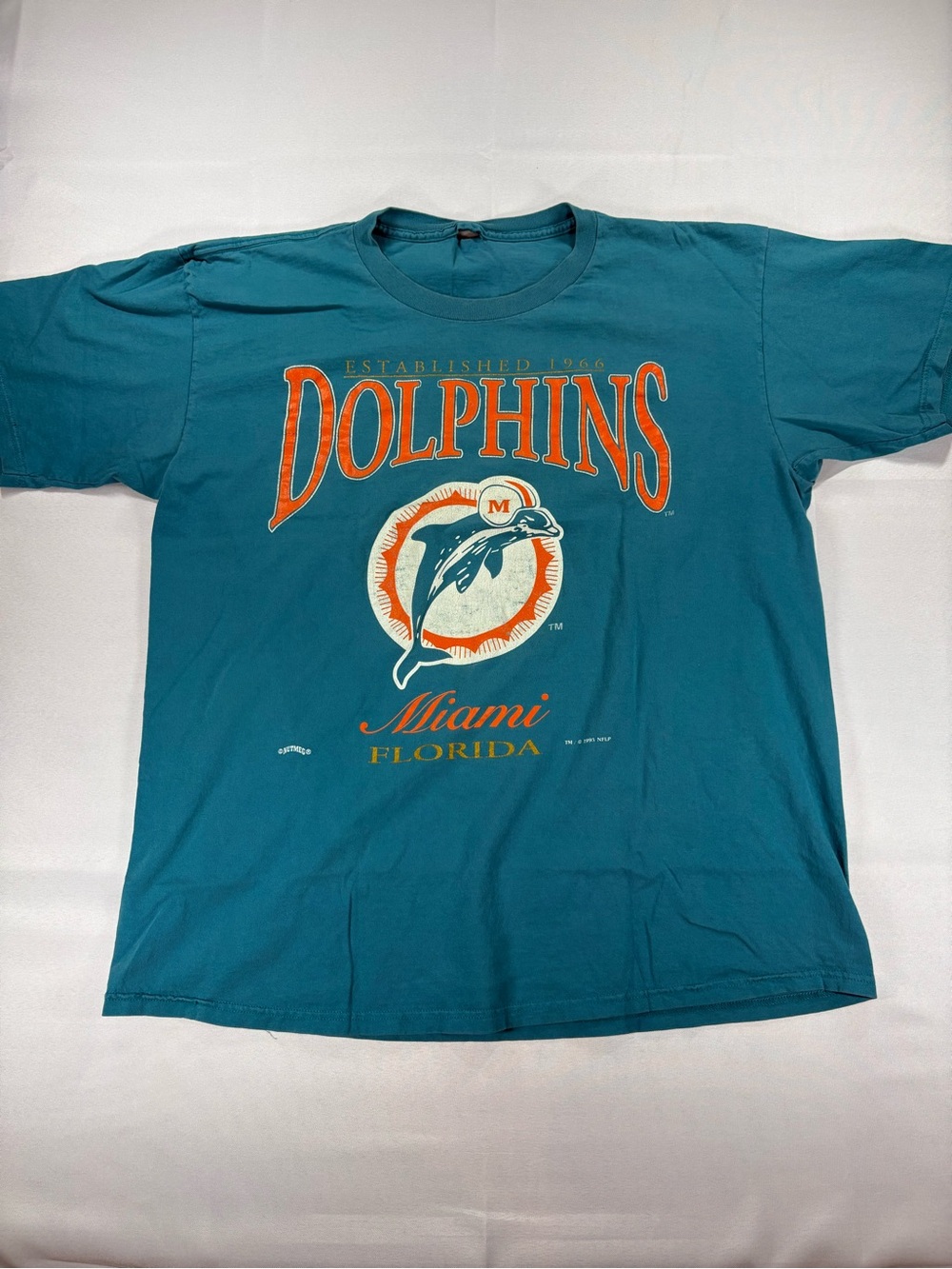 Vintage 1993 Miami Dolphins Nutmeg NFL Graphic Tee XL